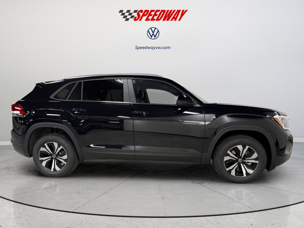 New 2026 Volkswagen Atlas Cross Sport SE image 8