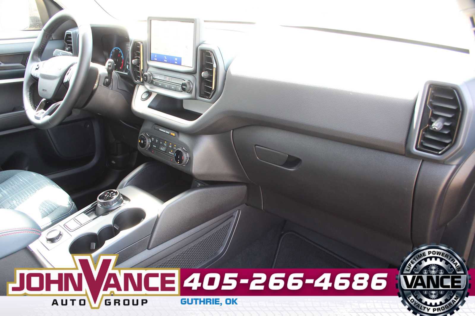 Used 2024 Ford Bronco Sport Heritage w/ Heritage Convenience Package image 17