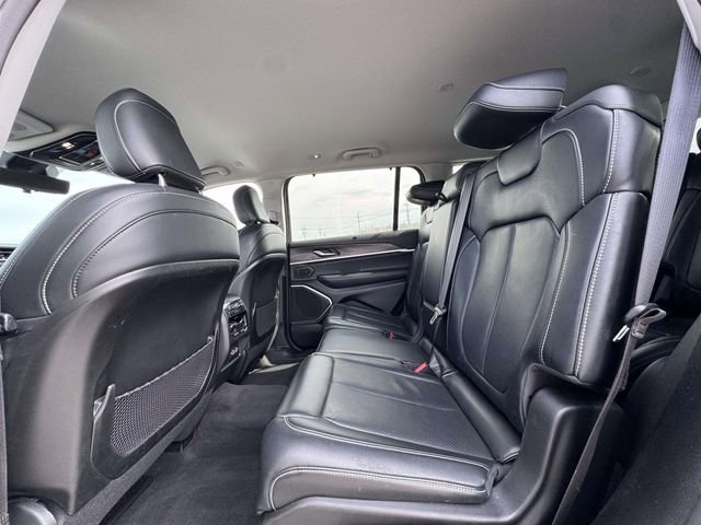 Used 2021 Jeep Grand Cherokee L Limited w/ Luxury Tech Group II image 19