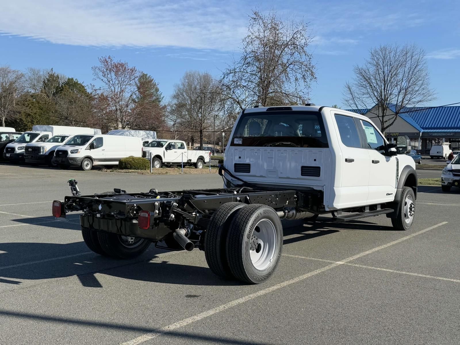 New 2025 Ford F550 4x4 Crew Cab Super Duty image 2