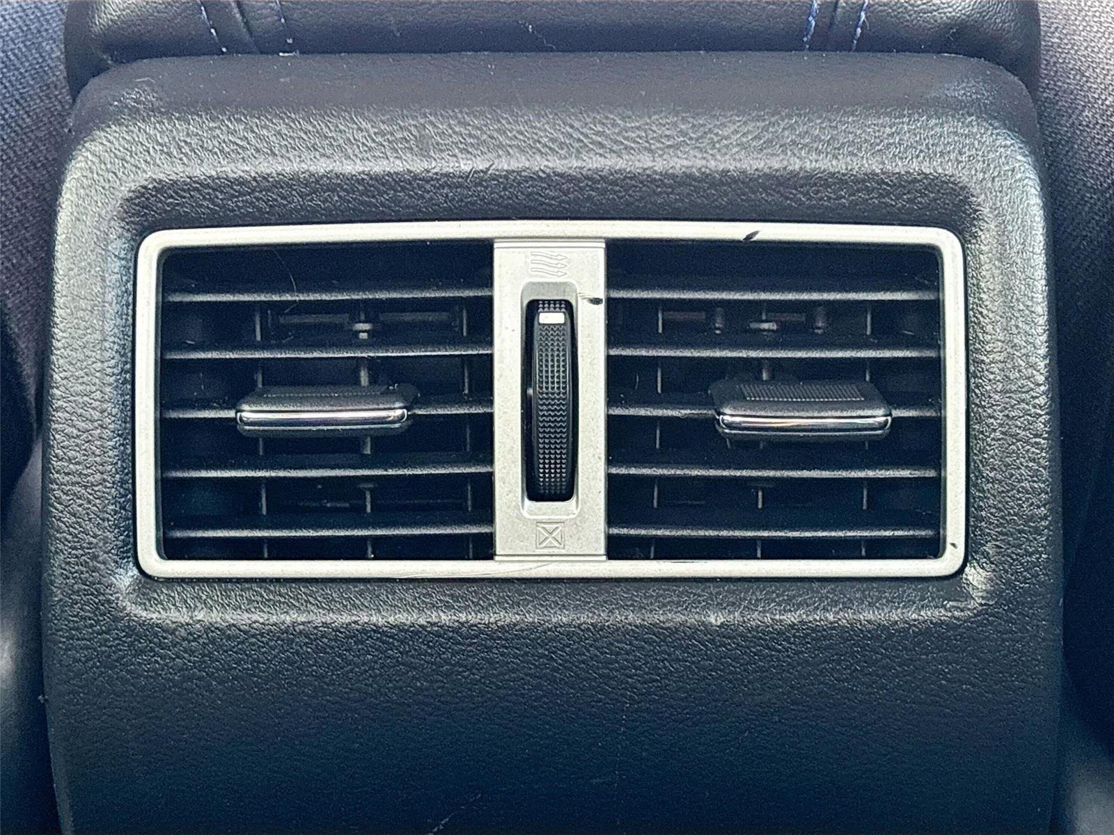 Used 2018 Nissan Maxima SR FWD image 24