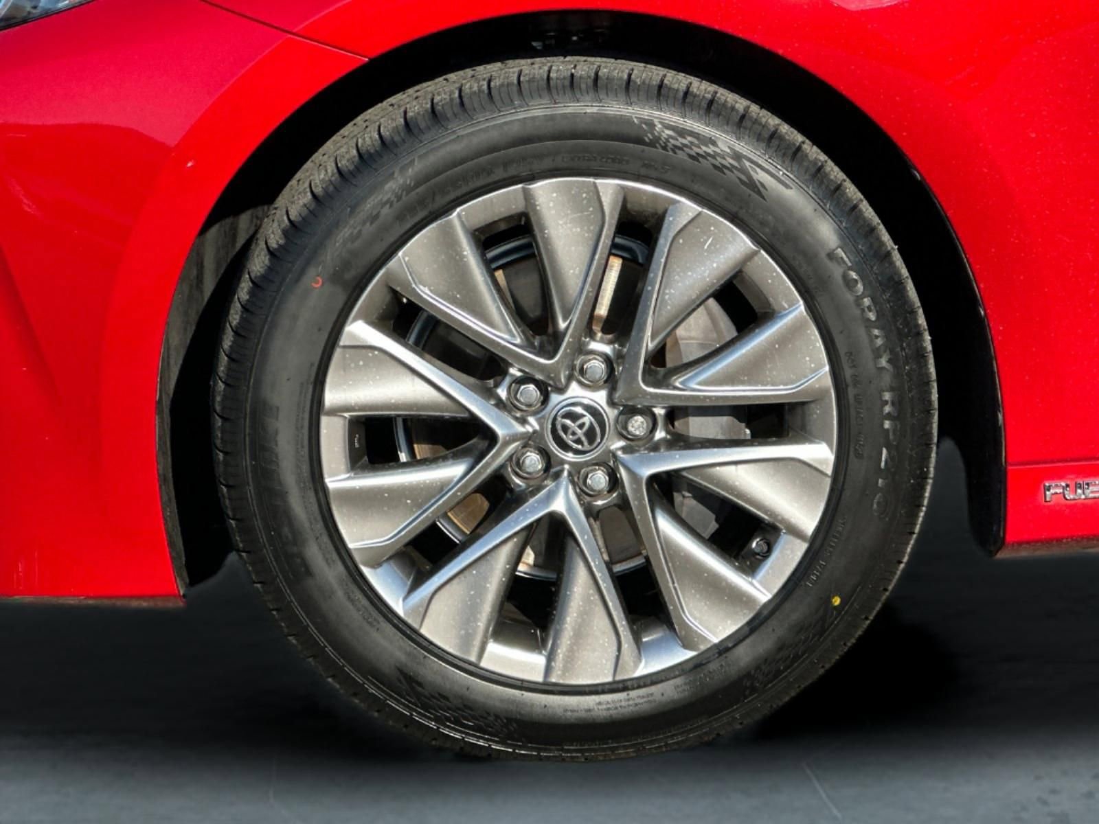 Used 2022 Toyota Mirai XLE w/ Advanced Technology Package image 25