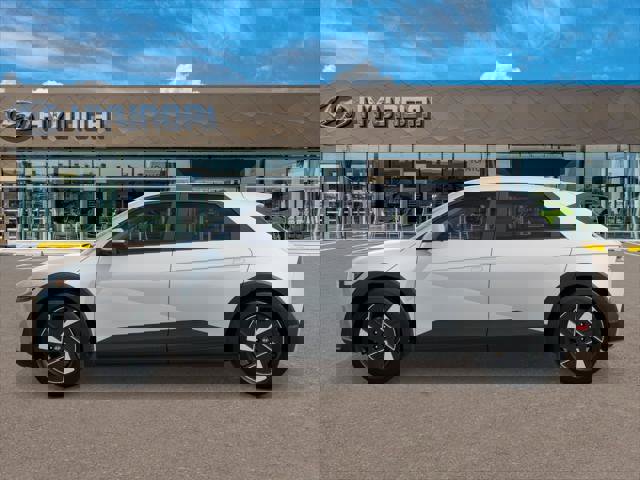 New 2026 Hyundai Ioniq 5 SEL image 3