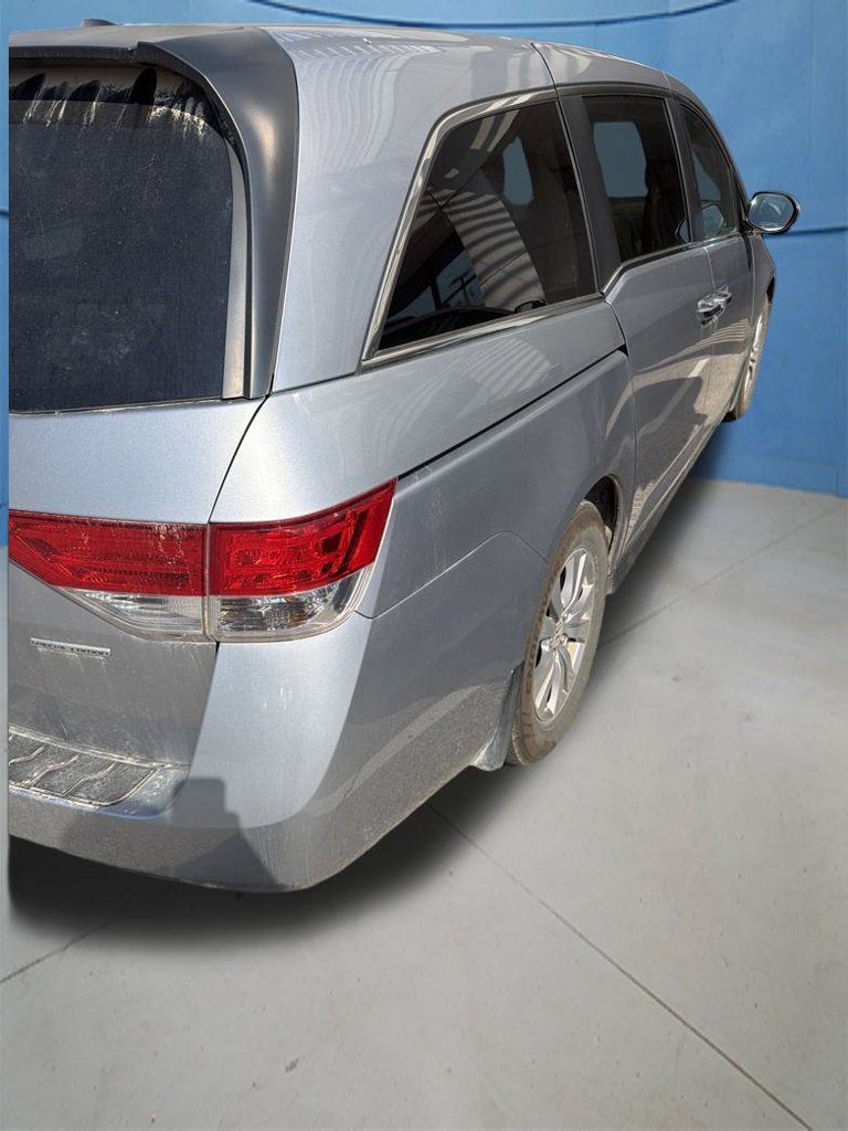 Used 2017 Honda Odyssey SE image 8