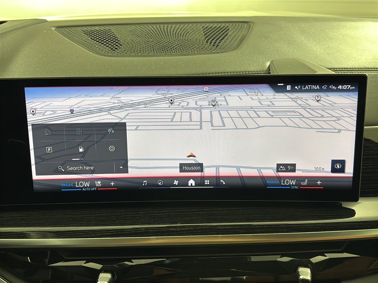Used 2026 BMW X6 M60i AWD/4WD image 23