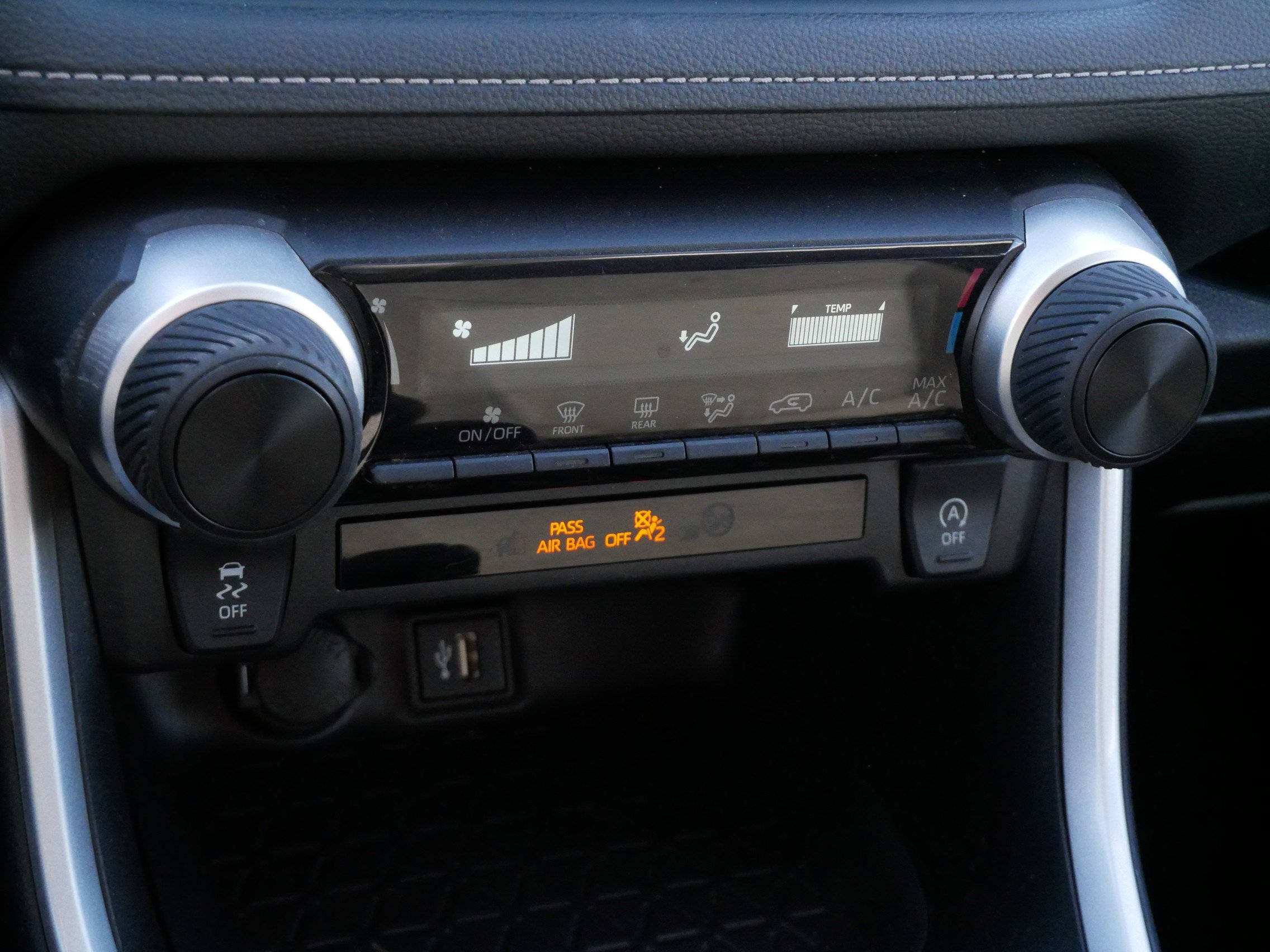 Certified 2024 Toyota RAV4 LE image 23