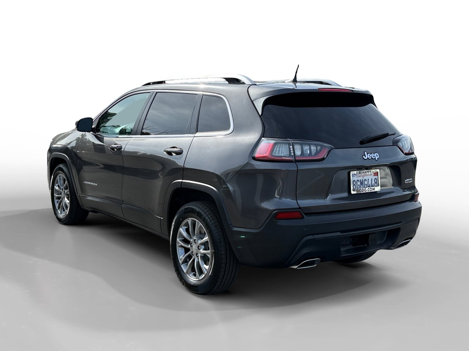 Used 2019 Jeep Cherokee Latitude Plus w/ Comfort/Convenience Group image 3