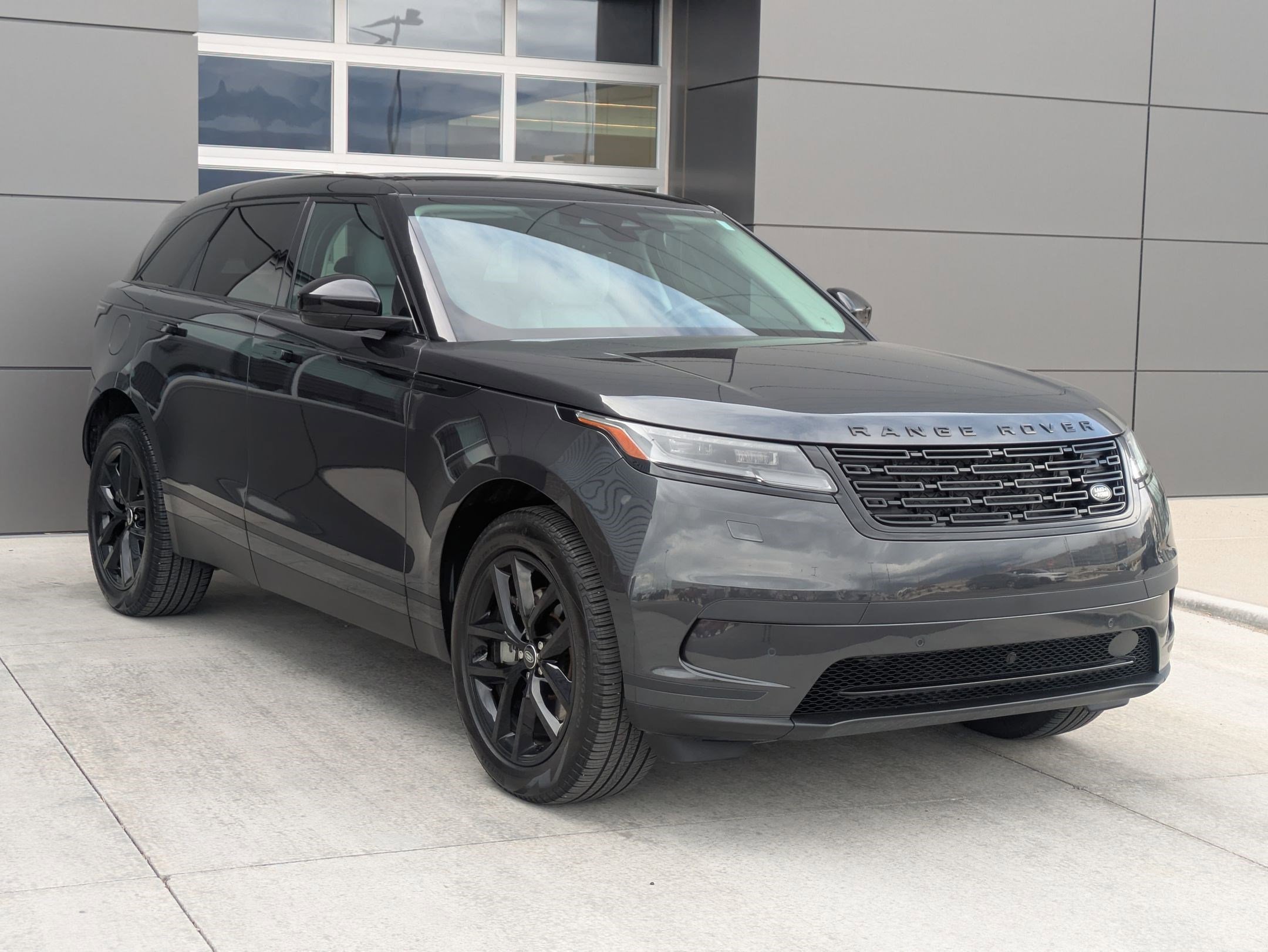 Certified 2025 Land Rover Range Rover Velar S image 3