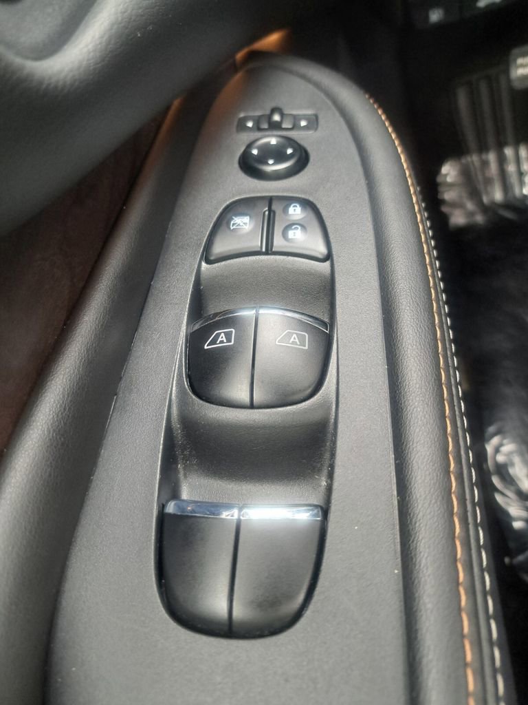 Used 2024 Nissan Murano Platinum w/ Cargo Package image 16