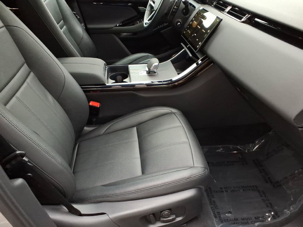 Certified 2024 Land Rover Range Rover Evoque S AWD/4WD image 7