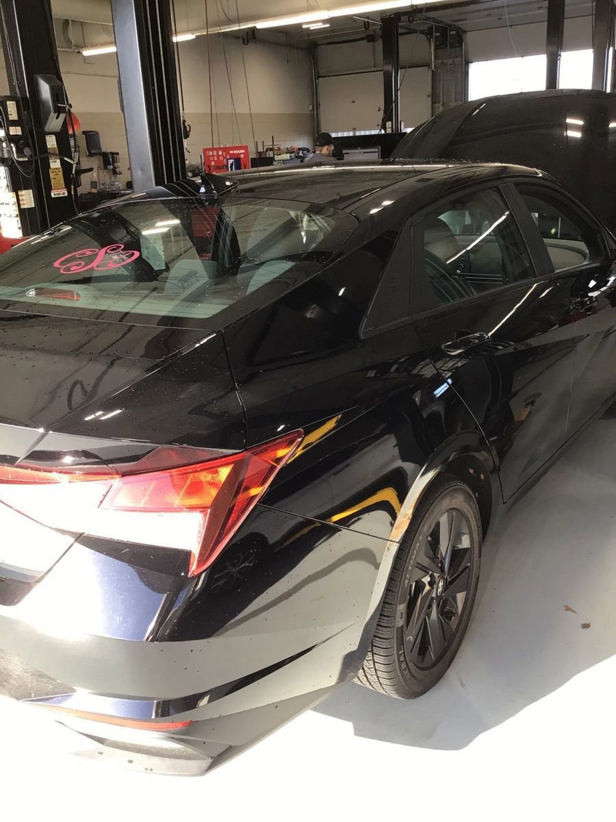 Used 2023 Hyundai Elantra SEL image 4