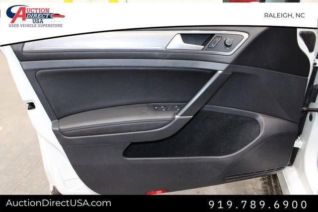 Used 2017 Volkswagen Golf Alltrack SE image 19