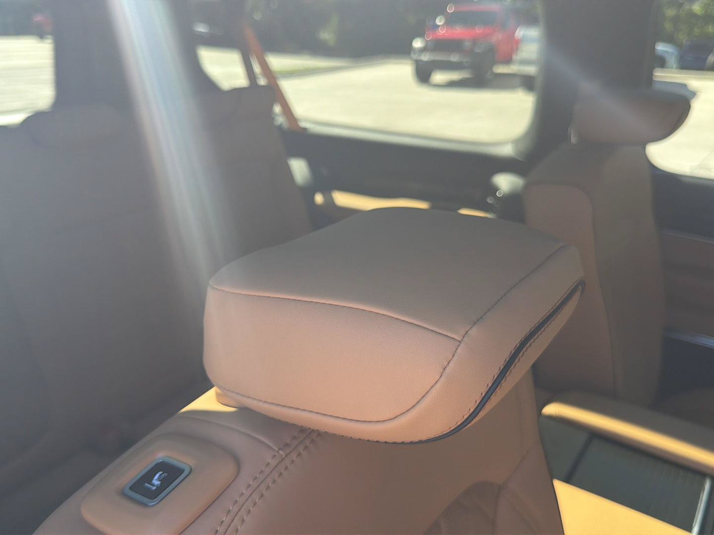 New 2026 Jeep Grand Wagoneer L Summit AWD/4WD image 39