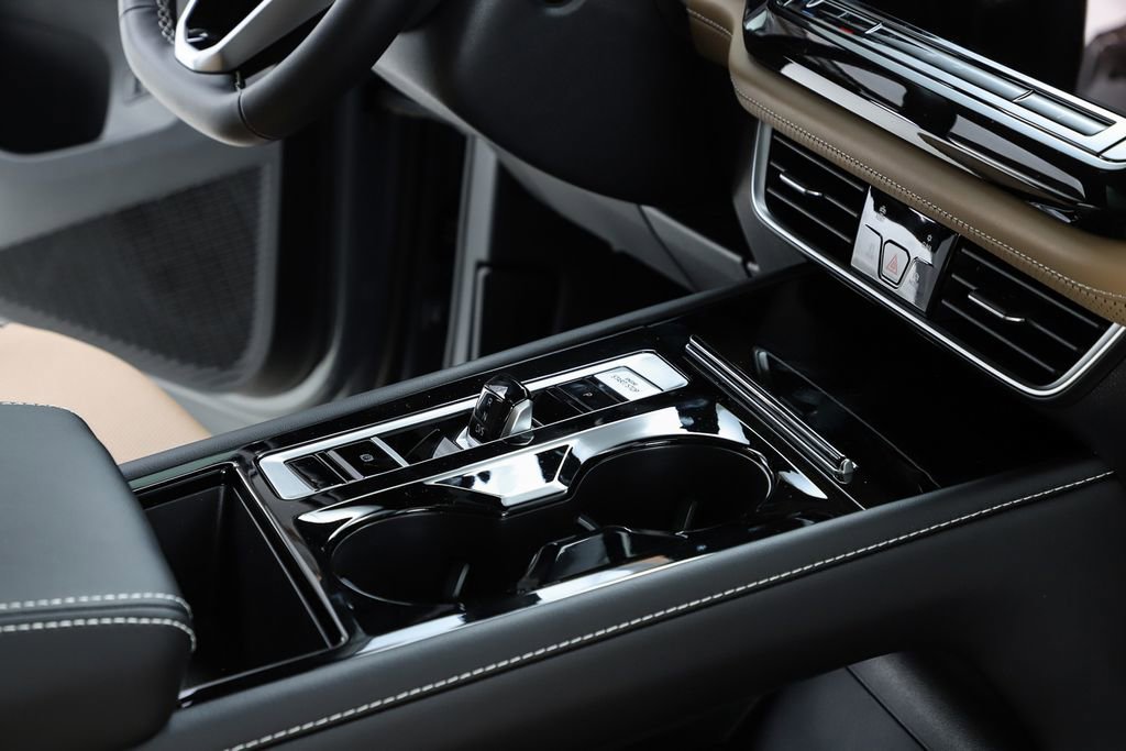 New 2026 Volkswagen Atlas Cross Sport SE image 73