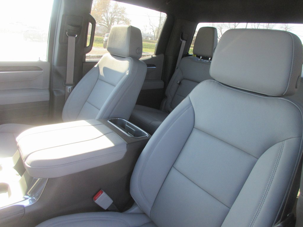 New 2026 GMC Sierra 1500 SLT w/ SLT Premium Package image 14