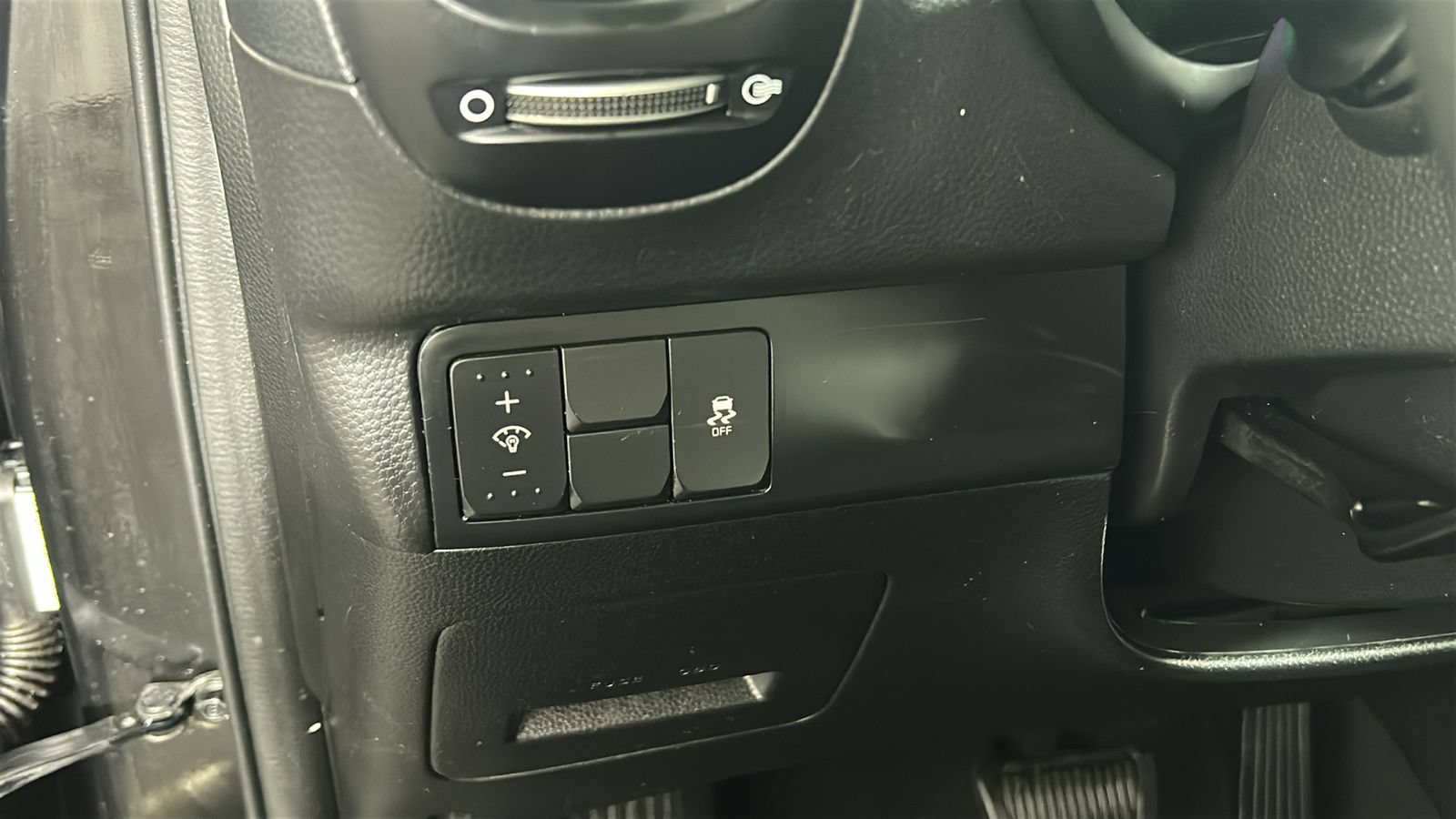 Used 2019 Kia Soul FWD image 24