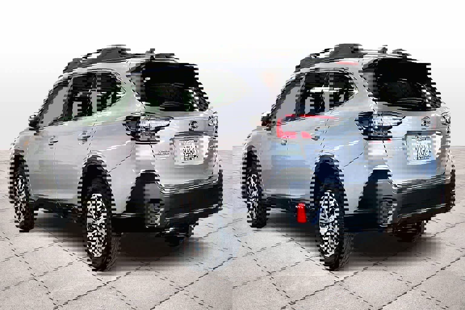 Used 2022 Subaru Outback Premium image 15