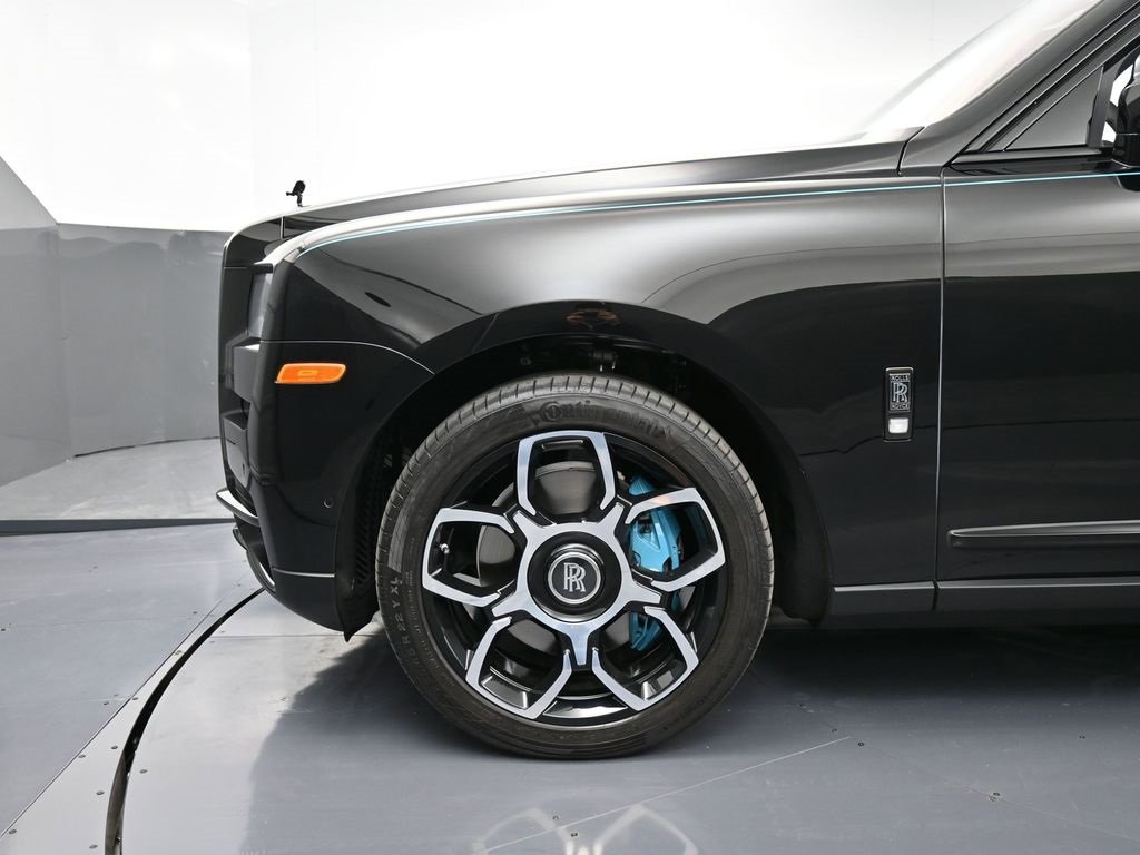 Certified 2024 Rolls-Royce Cullinan Black Badge w/ Driver's Package image 12