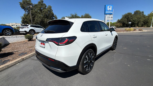 New 2027 Honda HR-V EX-L image 4