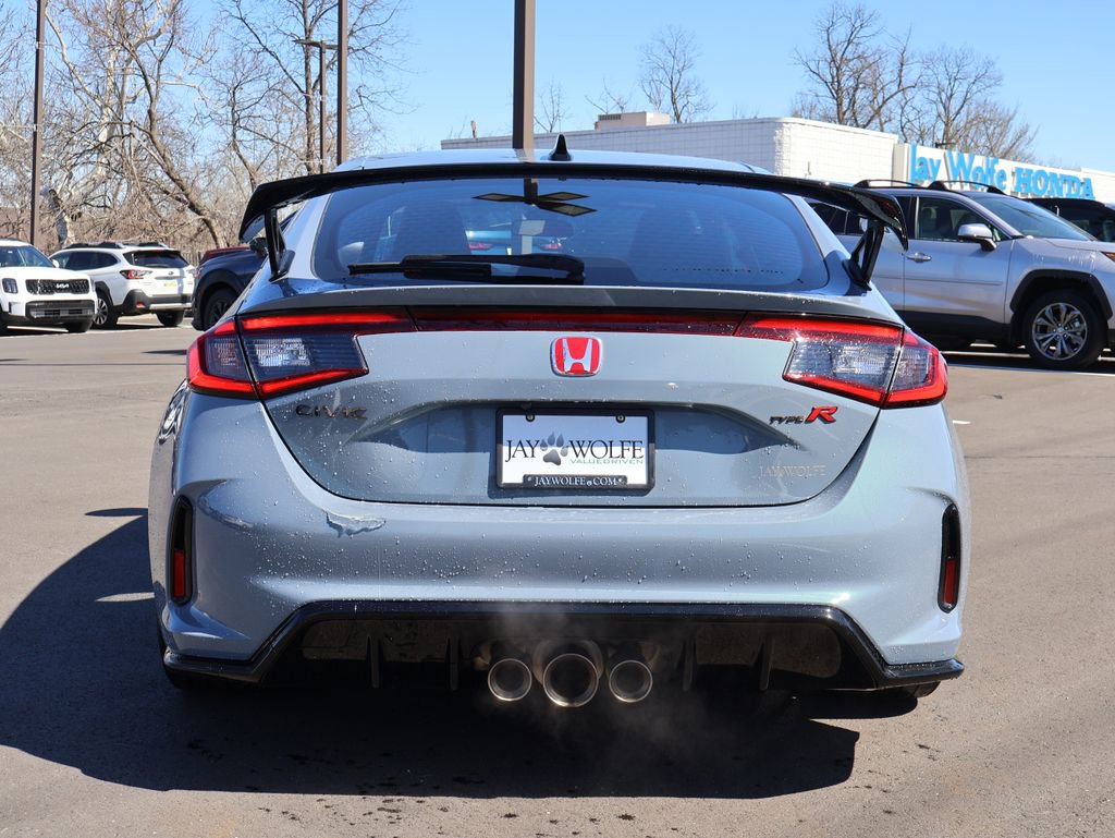 Certified 2024 Honda Civic Type R image 6
