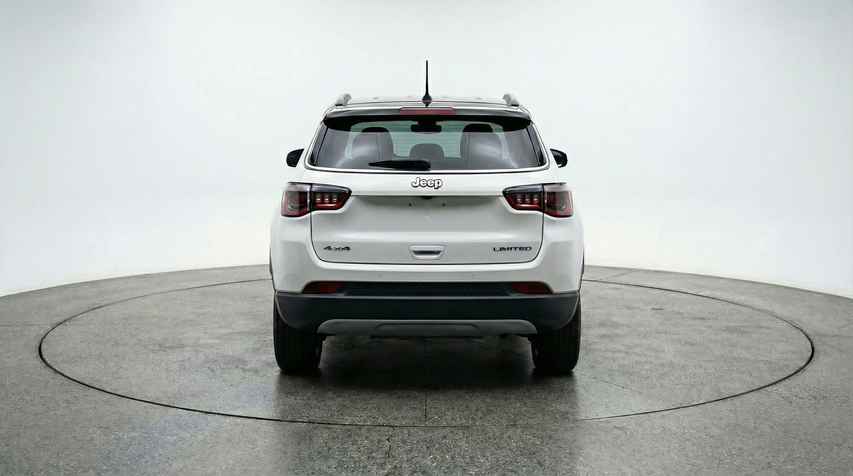 Used 2025 Jeep Compass Limited AWD/4WD image 7