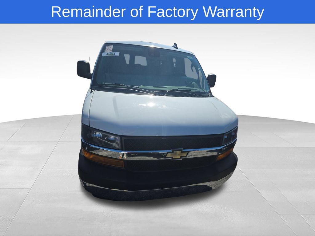 Used 2024 Chevrolet Express 3500 LT w/ LT Preferred Equipment Group RWD video 2