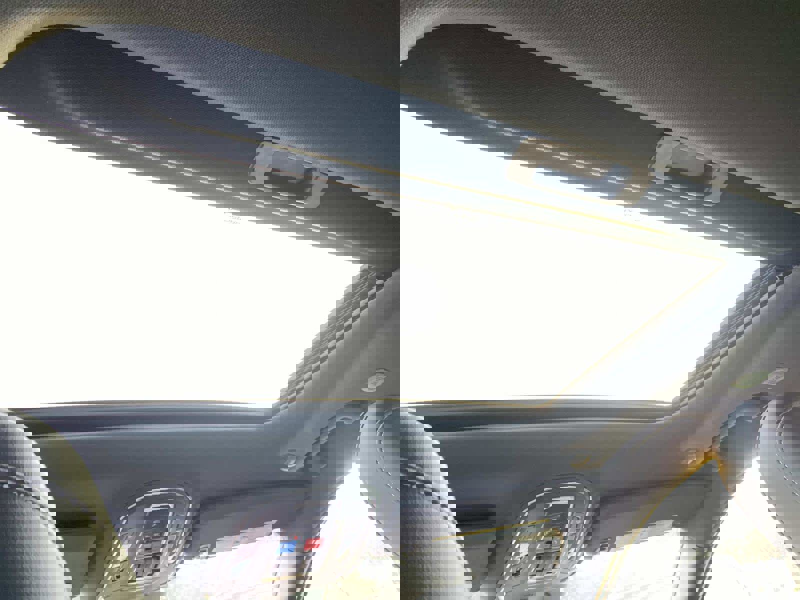 New 2026 Jeep Grand Cherokee Altitude image 7