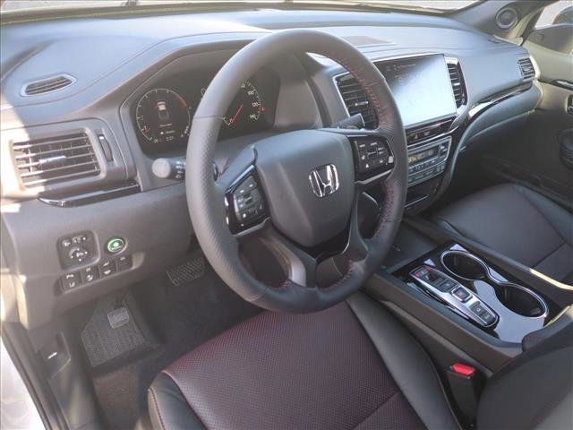 New 2026 Honda Ridgeline Black Edition image 3