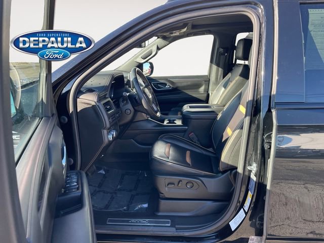Used 2023 GMC Yukon AT4 w/ AT4 Premium Package AWD/4WD image 11