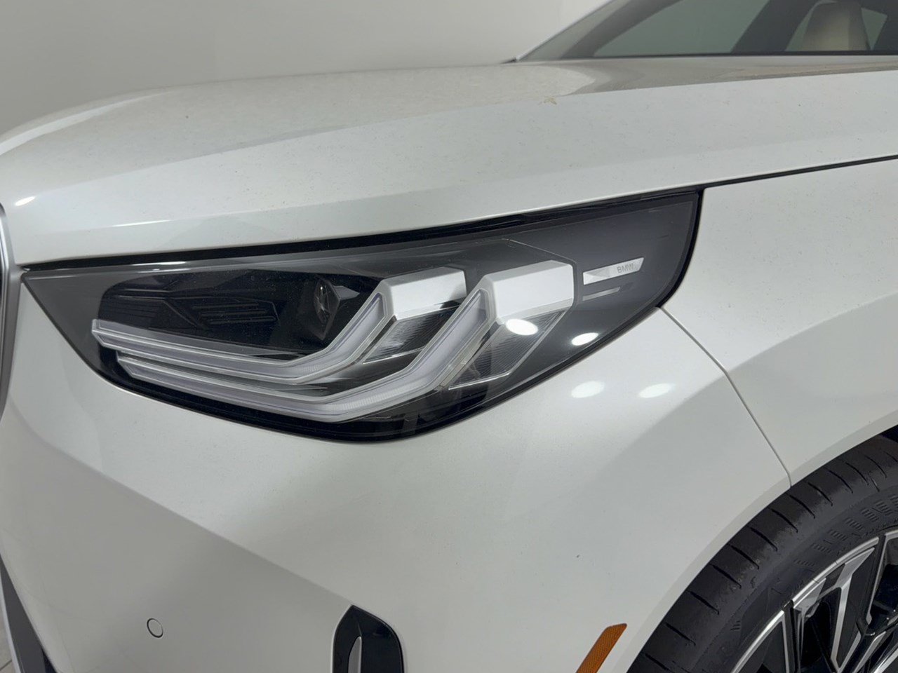 New 2026 BMW X3 xDrive30i w/ Premium Package AWD/4WD image 12