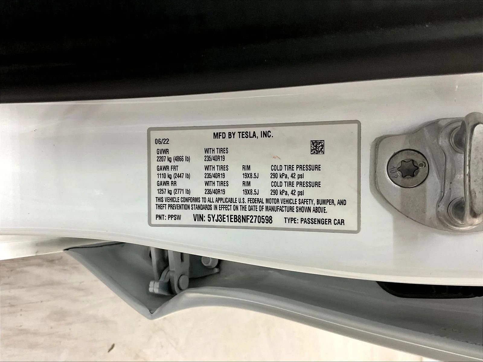 Used 2022 Tesla Model 3 Long Range AWD/4WD image 31