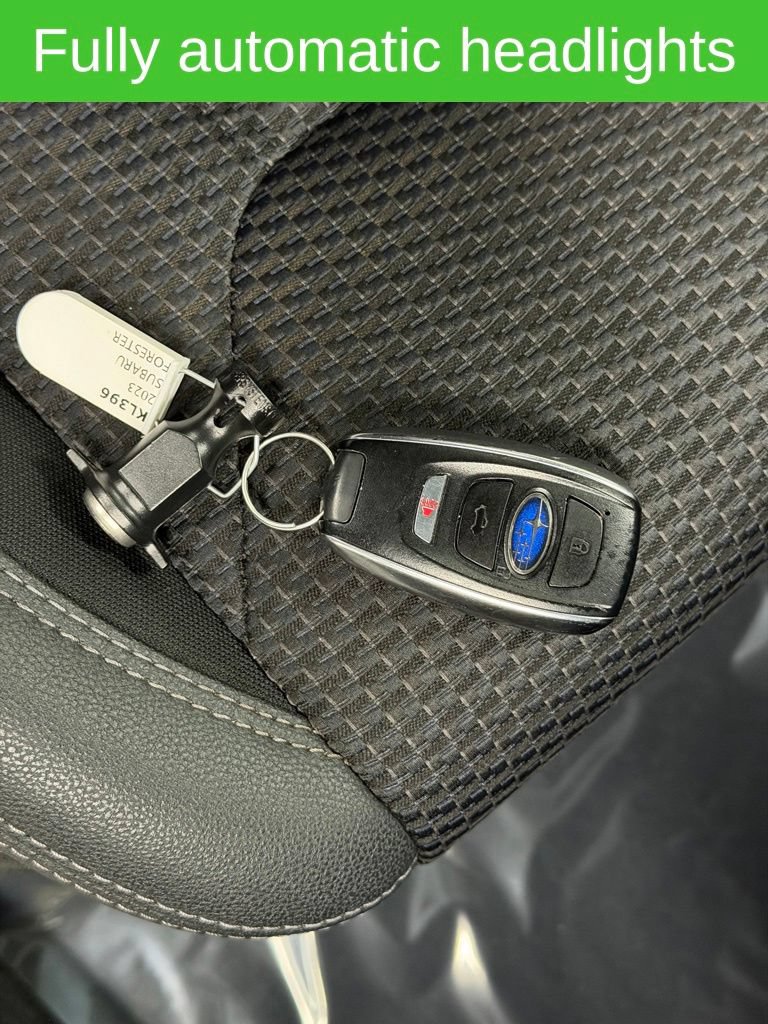 Used 2023 Subaru Forester Premium AWD/4WD image 21