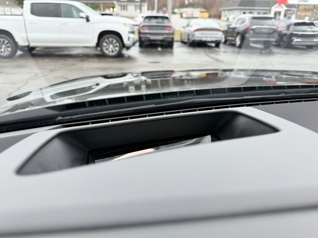 Used 2025 Audi S8 image 38