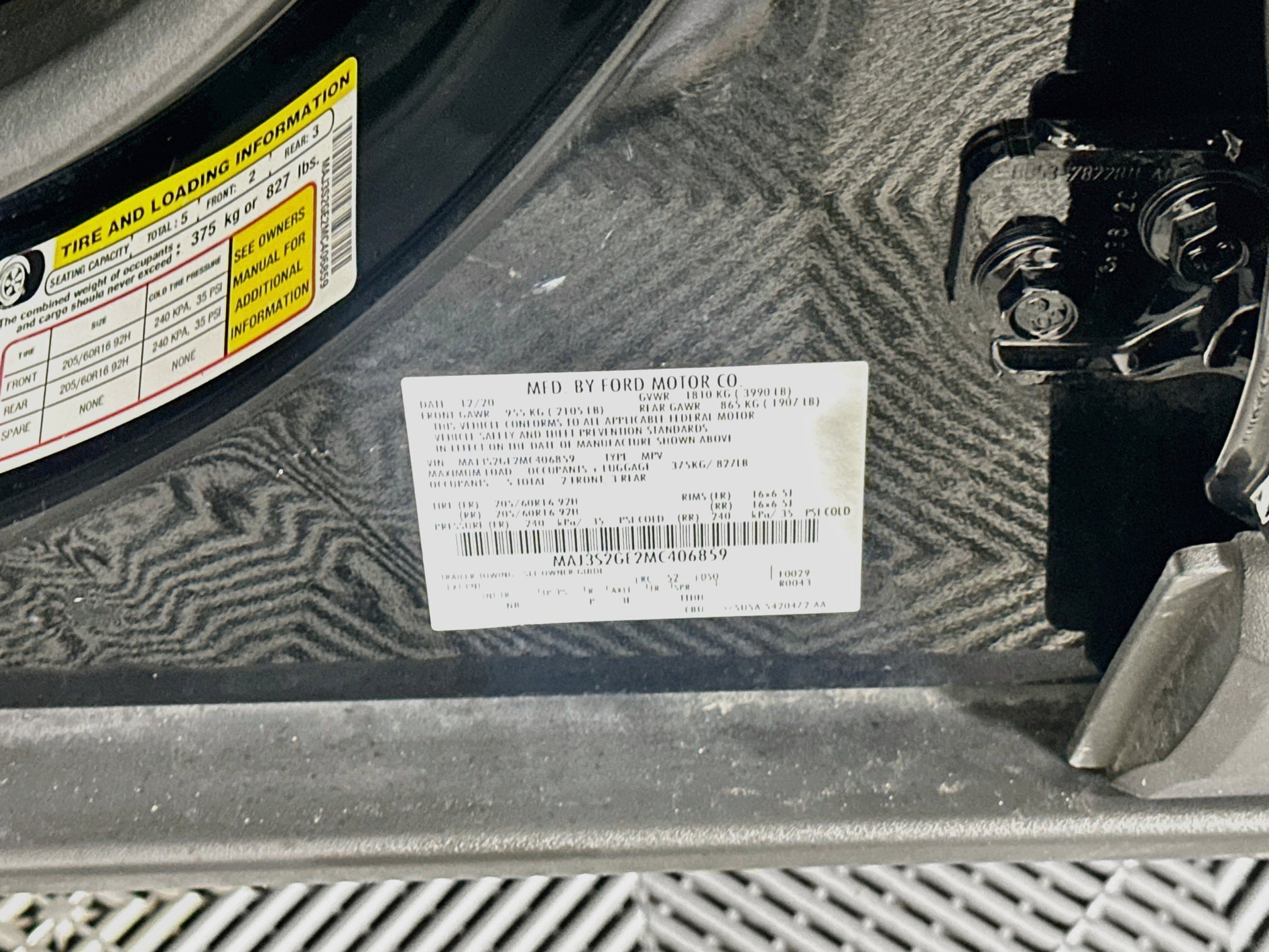 Used 2021 Ford EcoSport SE FWD image 12