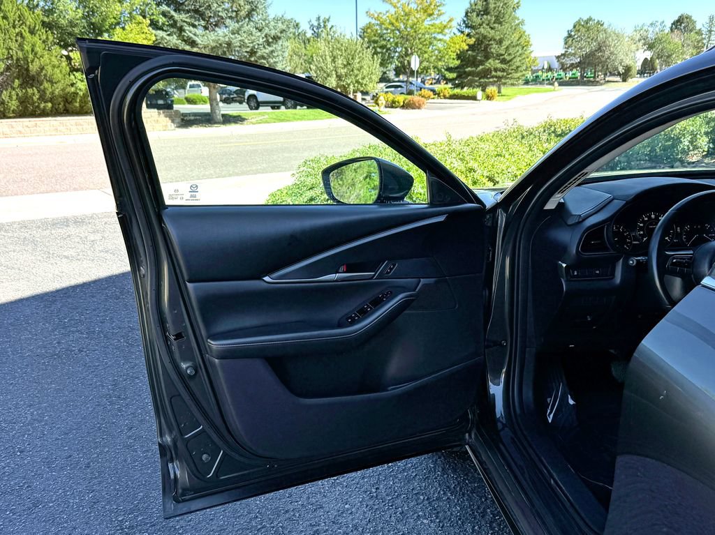 Used 2023 MAZDA CX-30 AWD 2.5 S w/ Select Package image 17