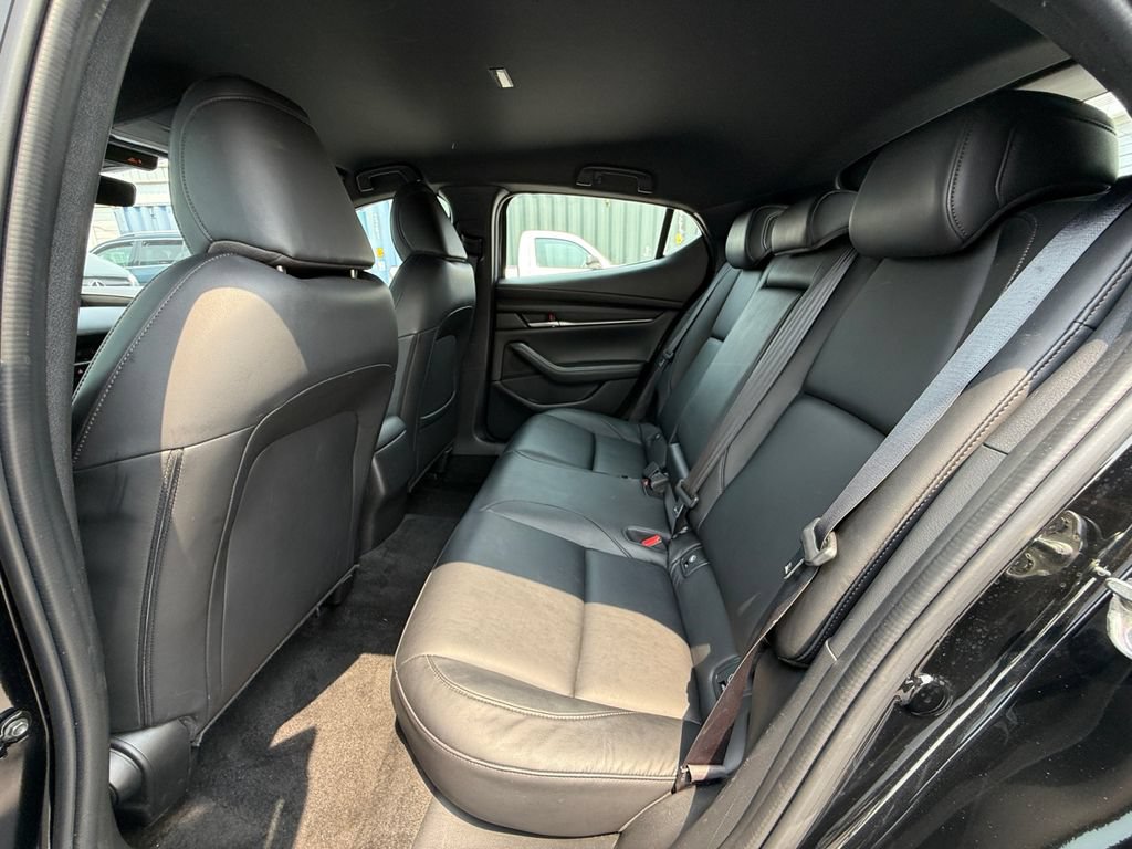 Used 2024 MAZDA MAZDA3 s FWD image 23