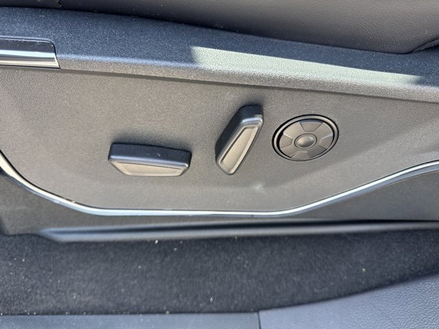 New 2025 Ford F350 Platinum image 23