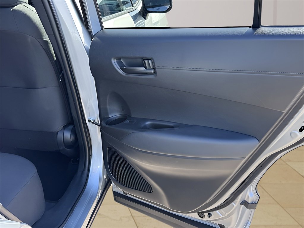 Used 2022 Toyota Corolla Cross LE image 26