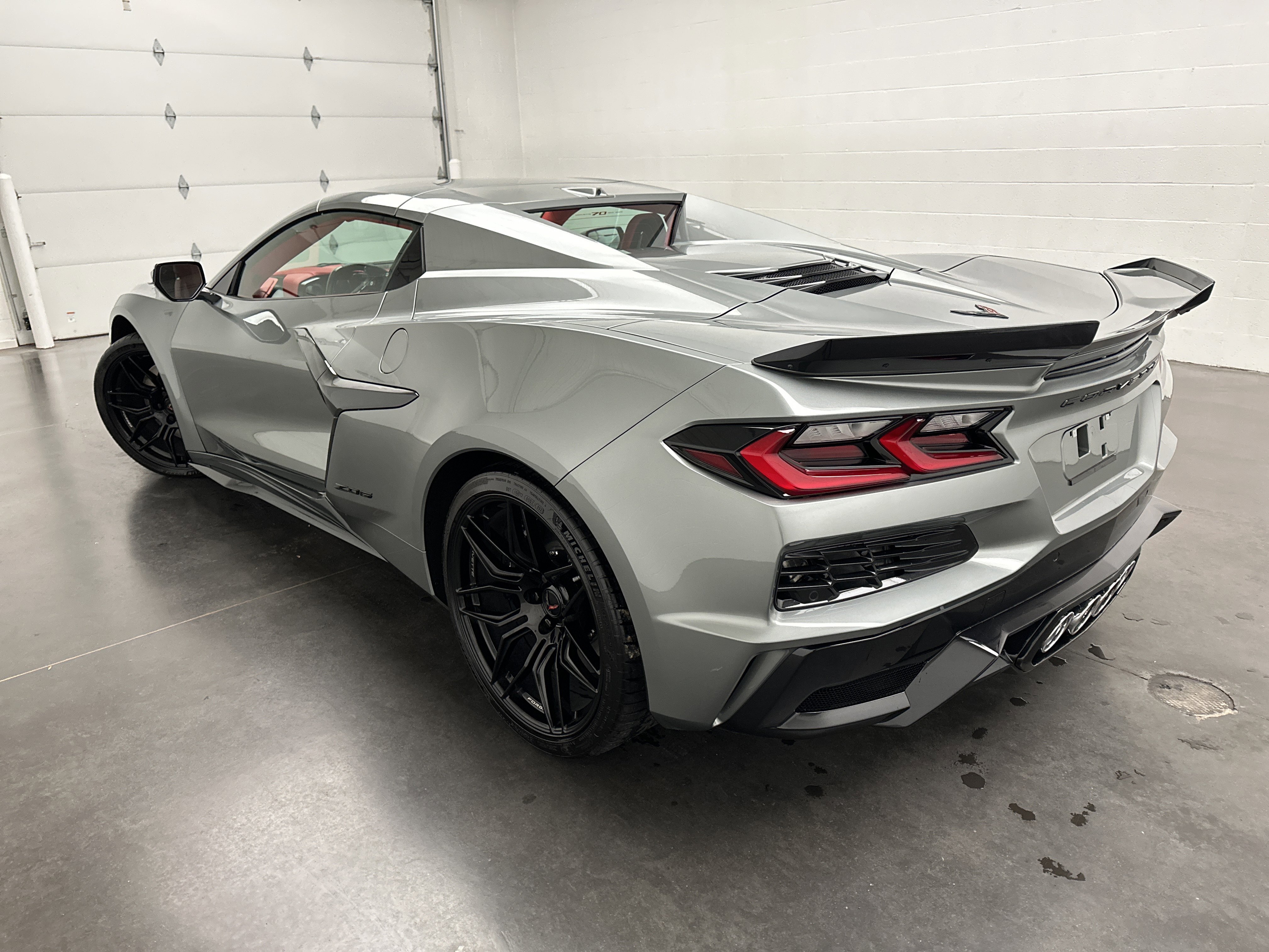 Used 2023 Chevrolet Corvette Z06 w/ Battery Protection Package image 7