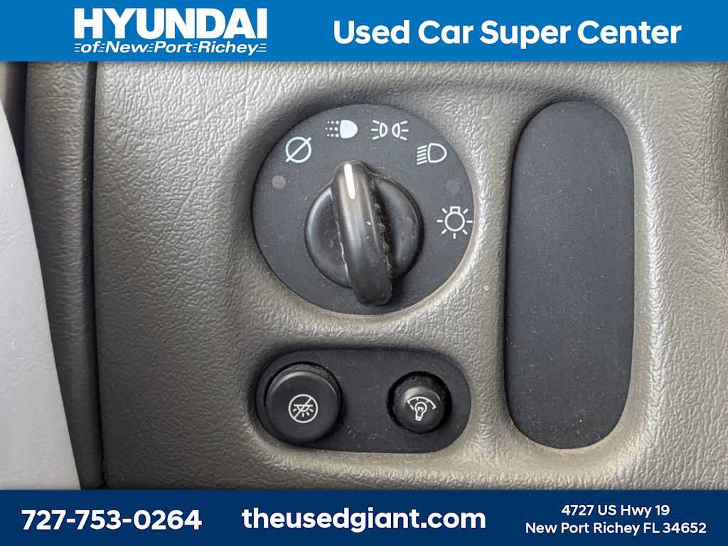 Used 2003 Chevrolet TrailBlazer LS w/ Preferred Equipment Group AWD/4WD image 25