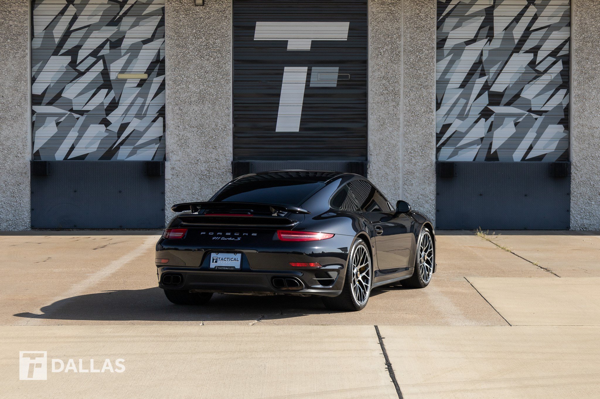 Used 2015 Porsche 911 Turbo S AWD/4WD image 15