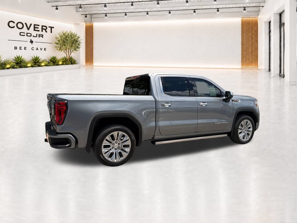 Used 2022 GMC Sierra 1500 Denali w/ Denali Premium Package AWD/4WD image 13