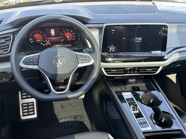 New 2026 Volkswagen Atlas Peak Edition AWD/4WD image 8