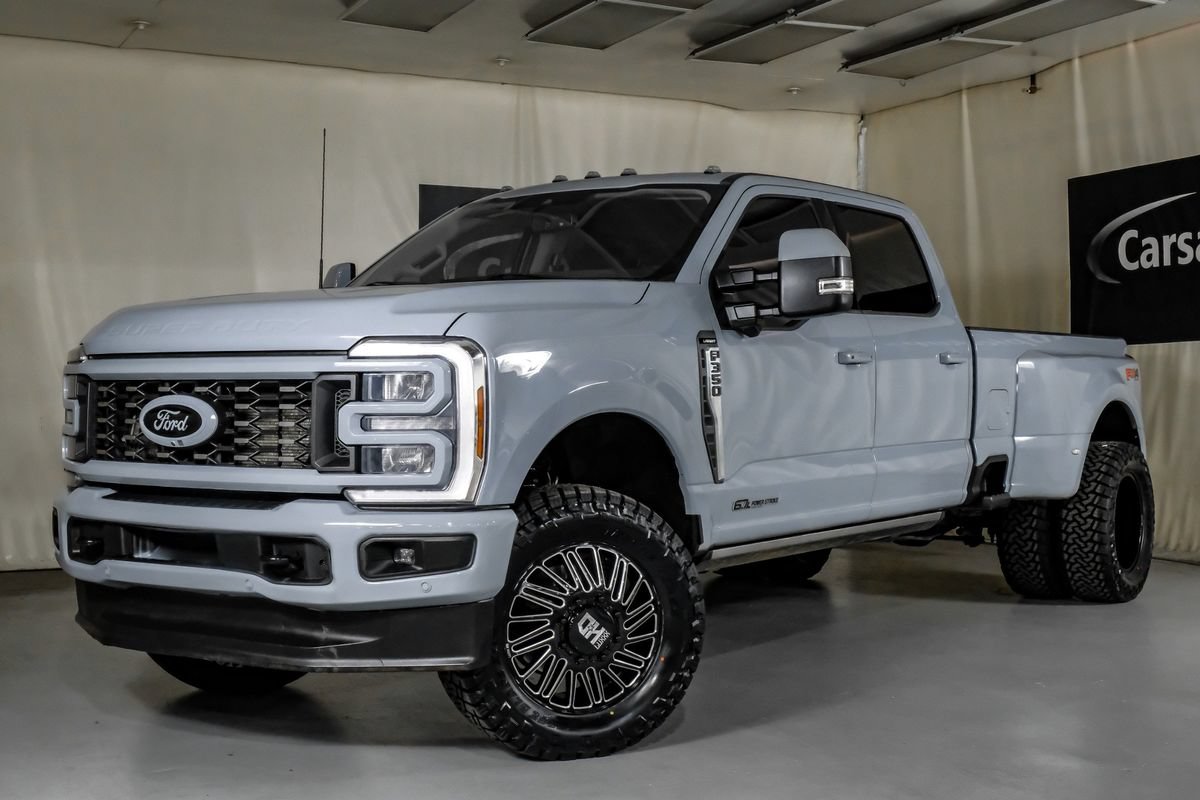 Used 2024 Ford F350 Lariat w/ Lariat Ultimate Package AWD/4WD image 5