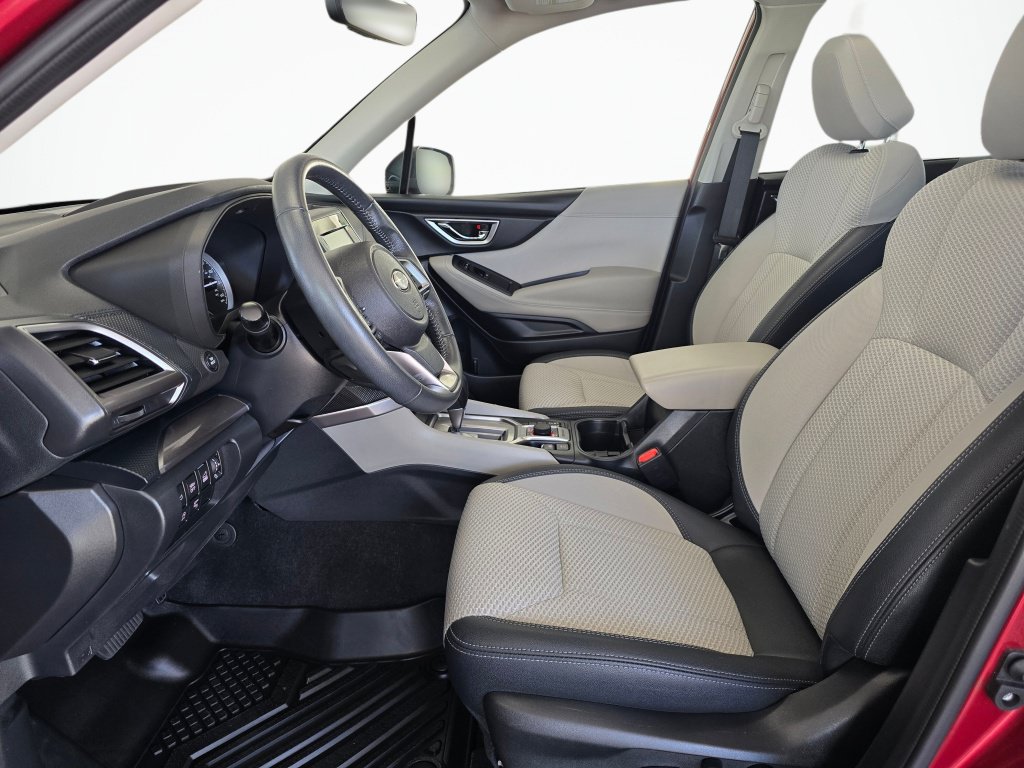 Used 2022 Subaru Forester Premium AWD/4WD image 18