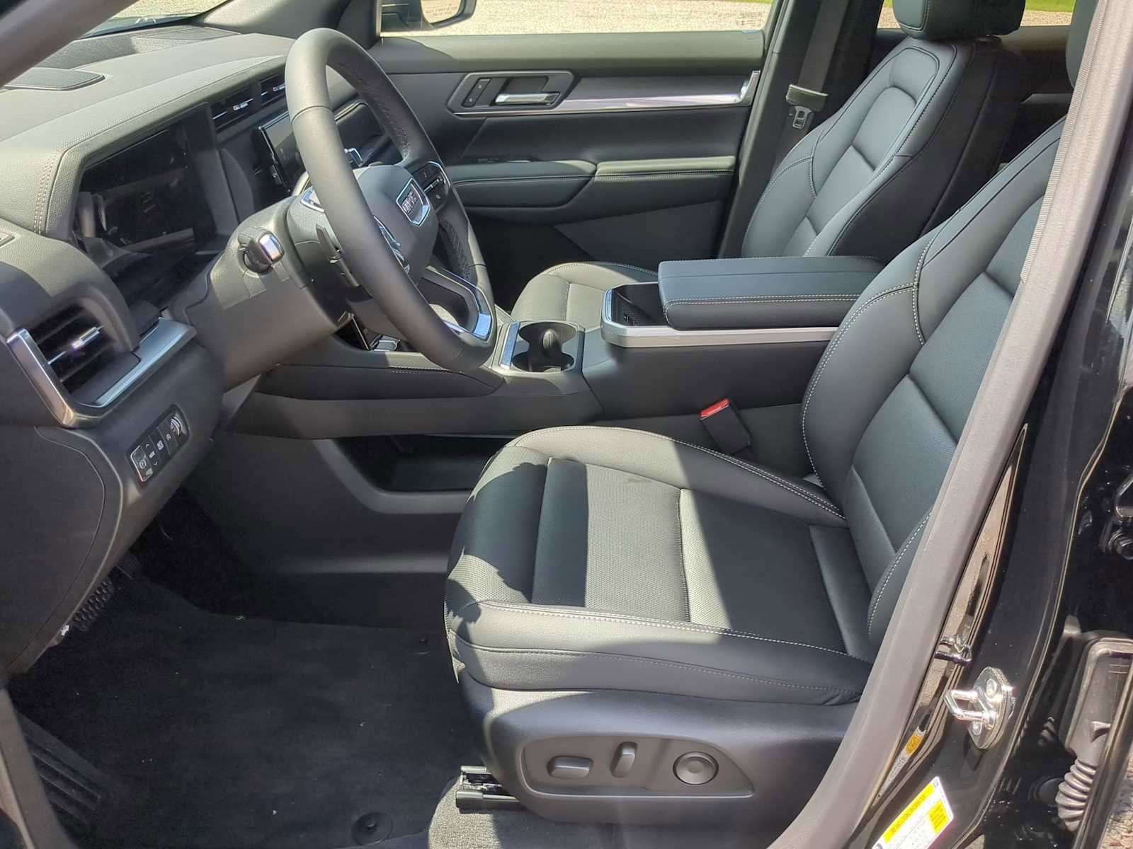 New 2026 GMC Terrain Elevation w/ Elevation Premium Package image 14