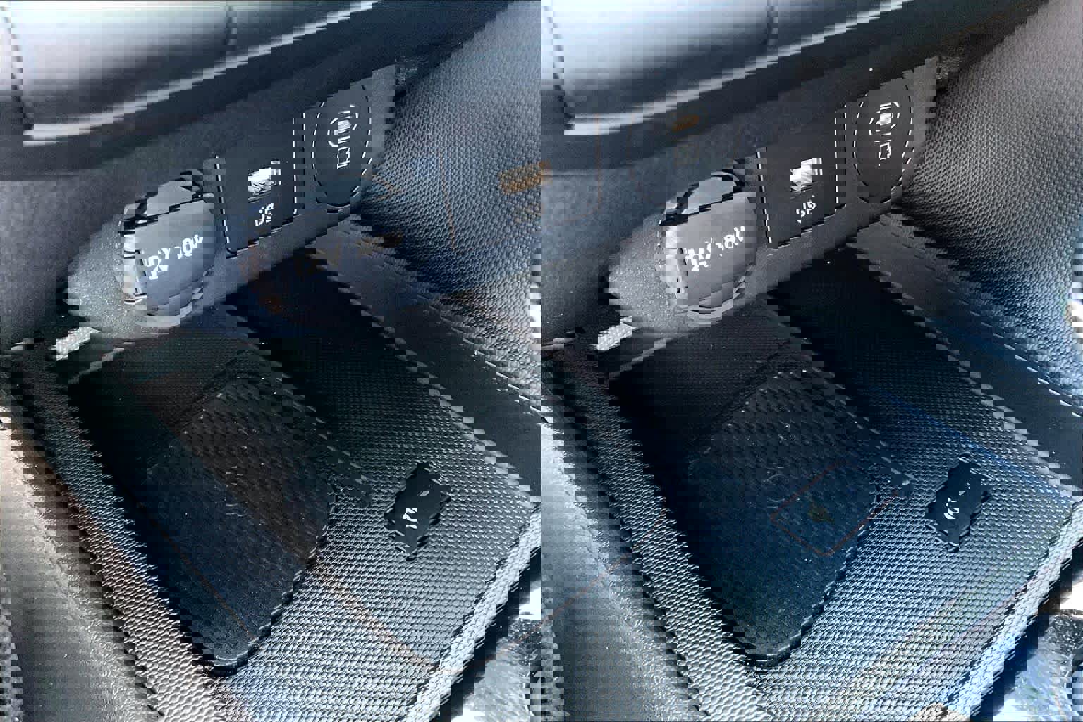 Certified 2025 Hyundai Elantra Sport image 48