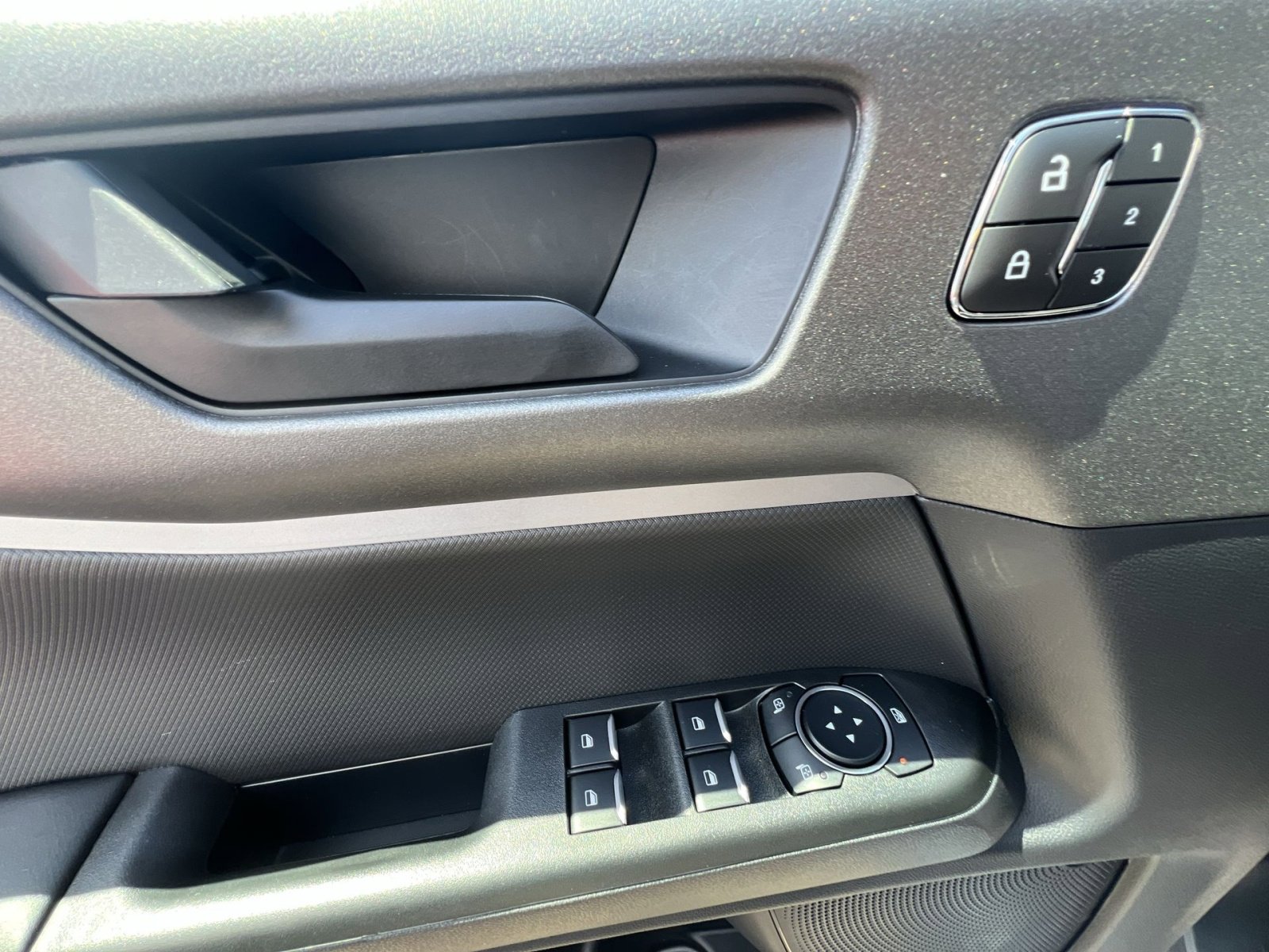 Used 2025 Ford Bronco Sport Outer Banks w/ Outer Banks Tech Package+ AWD/4WD image 23