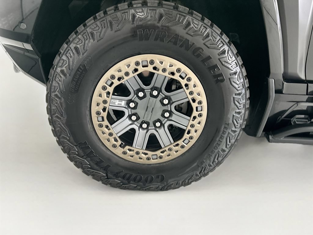 Used 2023 GMC Hummer EV Edition 1 AWD/4WD image 29