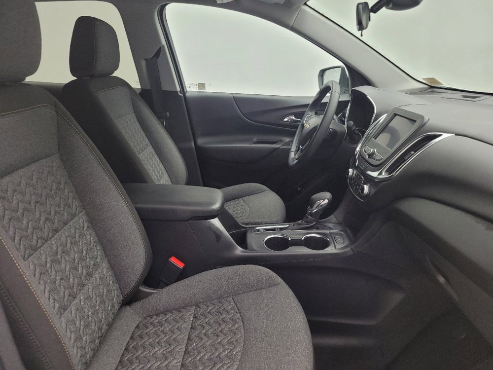 Used 2024 Chevrolet Equinox LT w/ LPO, Floor Liner Package FWD image 21